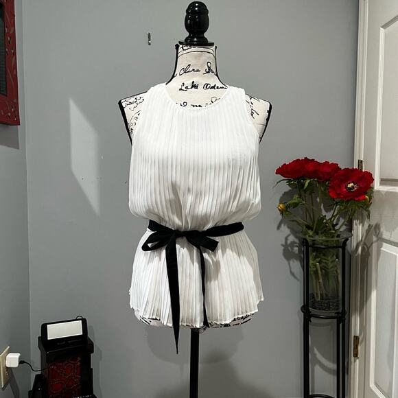 NEW Ann Taylor Belted Longline Sleeveless Pleated Peplum Layering Blouse 2P NWT - Picture 1 of 16